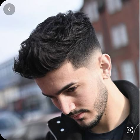 Duke Wallpaper, Fade Haircut Styles, Haircut Selfie, Trendy We Fryzurach, Beard Logo, Photo Hijab, Undercut Men, Gents Hair Style, Men Haircut Curly Hair