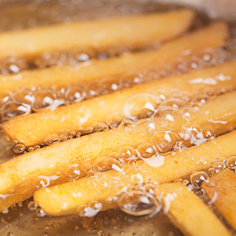 Deep Fry French Fries, Fried French Fries, Deep Fried French Fries, The Best Potatoes, French Fries At Home, Cooking French Fries, Perfect French Fries, Best Potatoes, Best French Fries