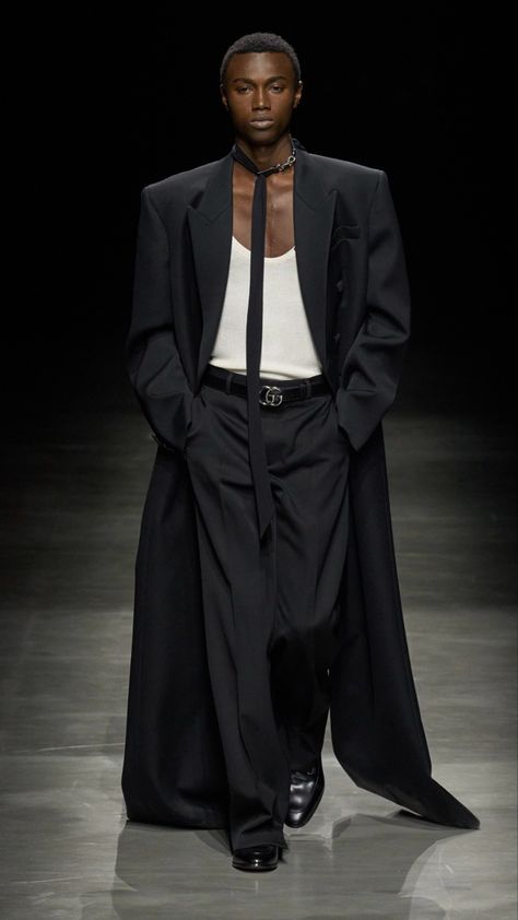 High Fashion Runway Men, High Fashion Male Models, Queer Winter Fashion, Male Runway Model Aesthetic, Mens Suit Runway, Men’s High Fashion Runway, Men High Fashion, Men’s High Fashion Editorial, Black Suit Runway Men