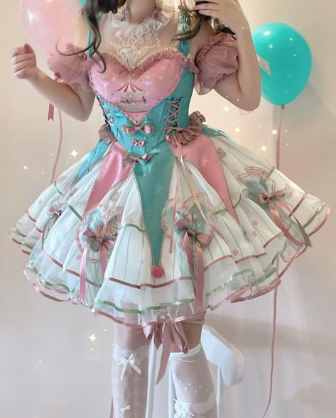 Clown Outfit Aesthetic Drawing, Kawaii Clown Outfit, Clown Outfit Reference, Cute Clown Dress, Female Clown Outfit, Pink Clowncore Outfit, Blue Clown Outfit, Cute Clown Clothes, Ice Cream Inspired Outfit