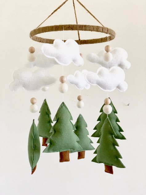 Camping Nursery Theme, Tree Mobile, Green Nursery Boy, Camping Nursery, Nature Themed Nursery, Bear Mobile, Woodland Tree, Woodland Nursery Boy, Natural Nursery