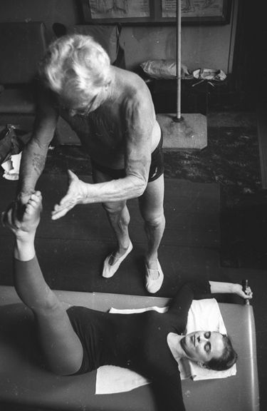 vintage: Joseph Pilates in sweet little shoes! Classic Pilates, Pilates Quotes, Pilates Poses, Pilates Videos, Pilates Video, Pilates Mat, Joseph Pilates, Pilates Training, Pilates For Beginners