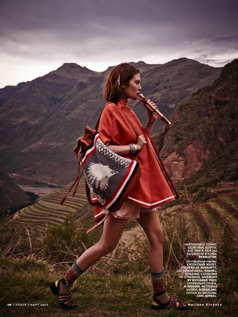 Catherine McNeil Heads to Peru for Vogue Russia by Mariano Vivanco | Page 2 | Fashion Gone Rogue Pendleton Bag, Mariano Vivanco, Black Pinterest, Catherine Mcneil, Look Boho Chic, Estilo Hippie, Mode Boho, Summer Street, Spring Jewelry