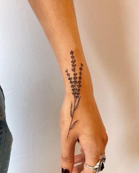 Ellie - Handpoked tattoos on Instagram: "Sprig of lavender, love the placement of this one!!" Violets And Lavender Tattoo, Lavender Tattoo Arm Wrap, Violet And Lavender Tattoo, Fine Line Violet Tattoo, Vervain Tattoo, Violet Fine Line Tattoo, Lavender Tattoo, Tattoo Idea, Tattoos And Piercings