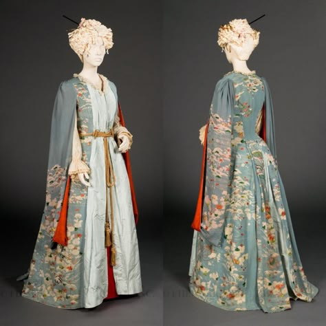 Furisode Kimono, Tea Gown, Kimono Dressing Gown, Spring Is In The Air, Historical Dresses, Dressing Gown, Fantasy Clothing, Fantasy Fashion, Historical Clothing