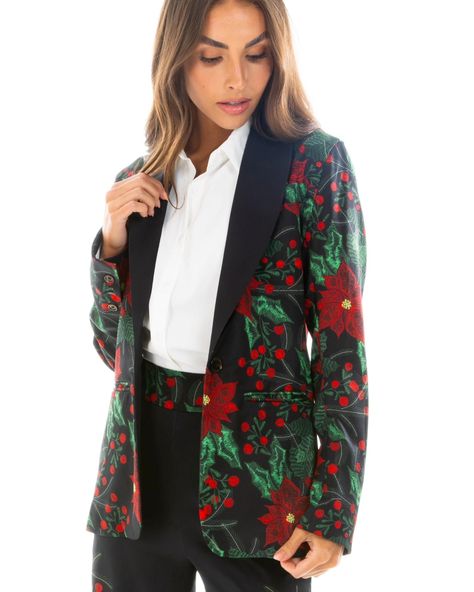 Match for Christmas! Lots of different prints available! Www.baharanchwesternwear.com #holidayoutfit #christimasoutfit #matchingoutfits #holiday #christimasoutfit Lounge Wear Black, Lounge Wear Plus Size, Boho Cowgirl Style, Christmas Blazer, I Lied, Intense Love, Product Testing, Womens Christmas, Plus Size Outerwear