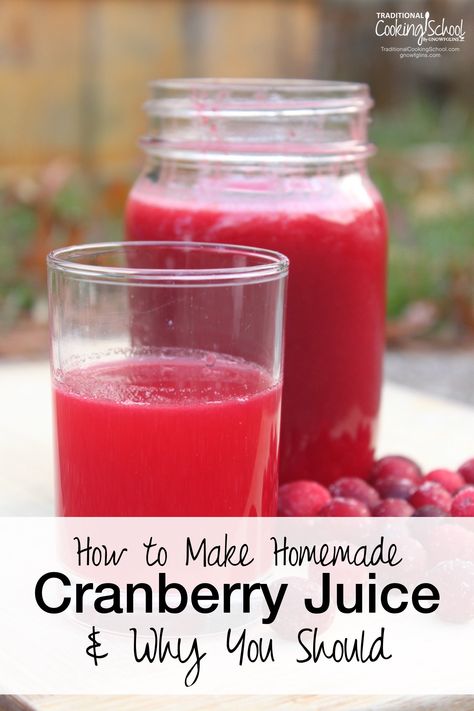 Alcohol Detox At Home, Homemade Cranberry Juice, Detox At Home, Cranberry Juice Benefits, Pure Cranberry Juice, Juices To Make, Detox Symptoms, Veggie Juice, Homemade Juice