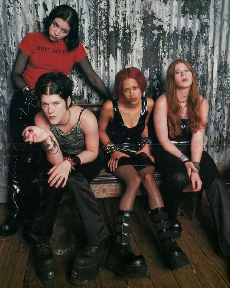 Nineties Violet 🔮 on Instagram: “Heavy metal band Kittie photographed in the late 1990s and early 2000s. Formed in Ontario, Canada in 1996 by sisters 15-year-old Morgan and…” Mall Goth Outfits, 90s Mall Goth, Kittie Band, Metal Outfit, 2000s Goth, Band Photoshoot, Grunge Band, Band Wallpapers, Riot Grrrl