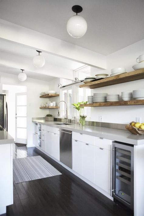 small kitchen design - floating shelves Nantucket Kitchen, Flipping Homes, Kitchen Open Concept, Apartment Lighting, Small Galley Kitchen, Galley Kitchens, Texas House, Galley Kitchen, Florida House