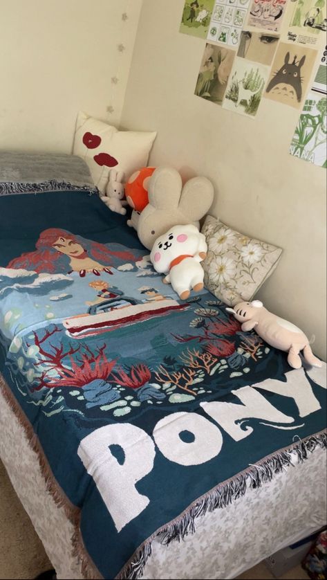 Ponyo Aesthetic Clothes, Ponyo Aesthetic Room, Ponyo Themed Bedroom, Ponyo Room Decor, Ponyo Decor, Ponyo Room, Ponyo Aesthetic, Ocean Room, Cute Diy Room Decor