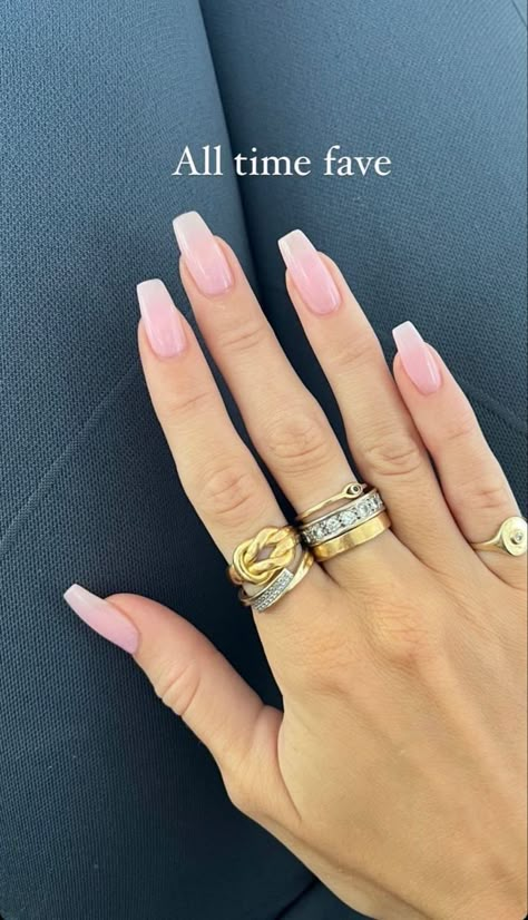 Simple Ballerina Nails, Pink Acyrilics Nails, Nails Inspo Coffin, Milk Pink Nails, Nails Inspo Baddie, Ballerina Pink Nails, Long Nails Inspiration, Rounded Square Nails, Coffin Nails Inspiration