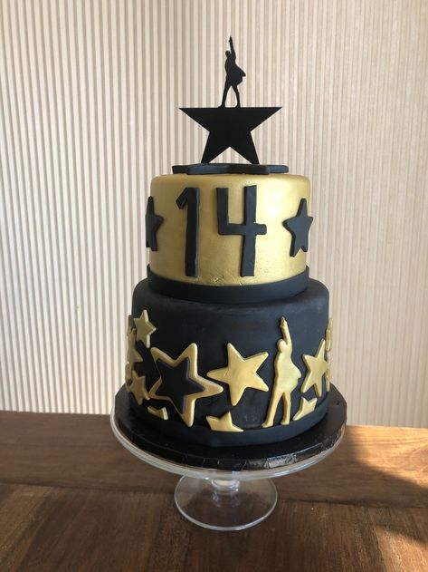 Hamilton, the musical, birthday cake for my daughter's 14th birthday Musical Birthday Cake, Alexander Hamilton Birthday, Hamilton Birthday, Sweet 16 For Boys, Theatre Cake, Hamilton The Musical, Fun Sleepover Games, 18th Cake, Funny Birthday Cakes