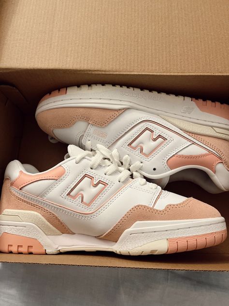 Pink 550, Pink New Balance, Pink Ootd, Shoes Fall, Fall Aesthetic, New Balance, Ootd, Sneakers, Outfit Inspo