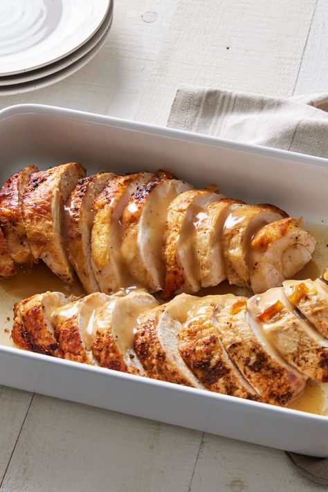 Boiled Chicken Breast Recipes, Precooked Turkey, Best Gravy Recipe, Tetrazzini Recipes, Reheat Turkey, Turkey In Oven, Rotisserie Turkey, Making Turkey Gravy, Marinated Turkey