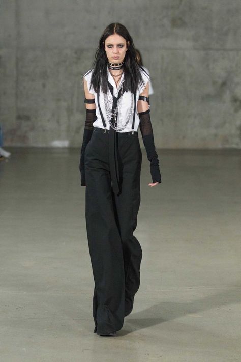 Harry Clarke, Look Rock, Alt Fashion, Grunge Goth, Dark Fashion, Visual Kei, Spring 2017, Goth Fashion, Punk Fashion