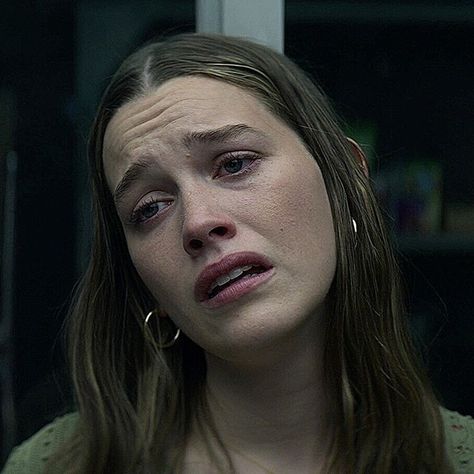 Love Quinn, Joe Goldberg, Victoria Pedretti, Hitchcock Film, Human Reference, Face Reference, Crazy Girls, Facial Expressions, Just Girly Things