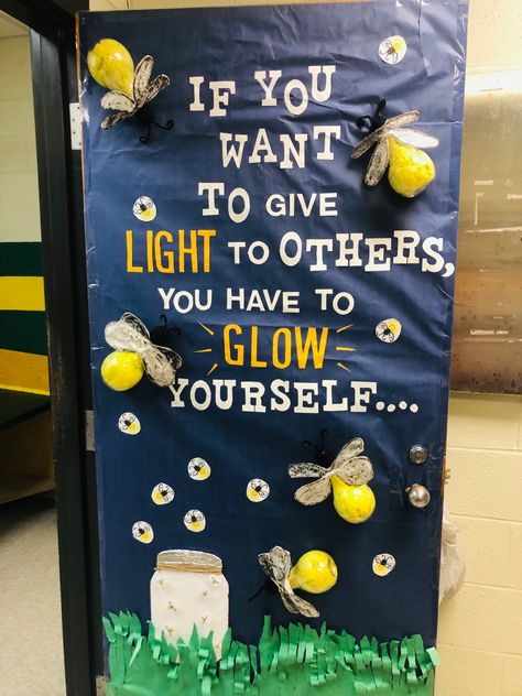 Glow And Grow Classroom Theme, Classroom Decor With Lights, Lantern Bulletin Board, Glow Classroom Theme, Fireflies Bulletin Board, Lightbulb Bulletin Boards, Light Bulb Bulletin Board Ideas, Camp Firefly Vbs Decorations, Glow Bulletin Board Ideas