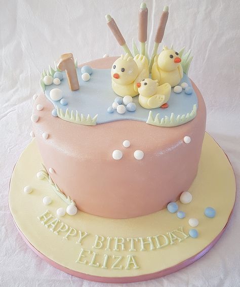 Little girl's first birthday cake! Duck fan! #lucyscakehouse Duck Theme Birthday Cake, Duck 1st Birthday Girl, Duck First Birthday Girl, Duck Cakes Birthday, Birthday Cake Duck, Duck Theme Cake, Duck Cake Ideas, Duck Birthday Cake, Cake Duck