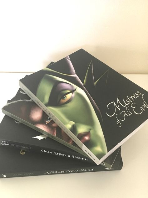 Disney Villians Books, Disney Villains Book Series, Disney Villain Books, Books From Villains Perspective, Famous Book Series, Disney Twisted Tales, Famous Villains, Twisted Tales, Poor Unfortunate Souls