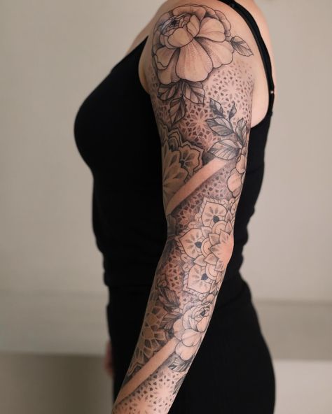 Maxime Dubbeld- Finished pattern, peony and mandala sleeve. Feminine tattoo sleeve with flowers and dotwork mandala’s. . . . . #floralsleeve #floraltattoosleeve #geometrictattoo #geometricpattern #geometrytattoo #mandalasleeve #mandalatattoo #tattoosleevesforgirls #femininetattoo #dotworkpattern #geometricsleeve #finishedtattoo #zwolletattoo #tattoozwolle Peony Mandala Tattoo, Floral Mandala Tattoo Sleeve, Feminine Tattoo Sleeve, Sleeve With Flowers, Geometric Tattoo Sleeve, Mandala Tattoo Sleeve Women, Dotwork Tattoo Mandala, Dotwork Mandala, Mandala Sleeve