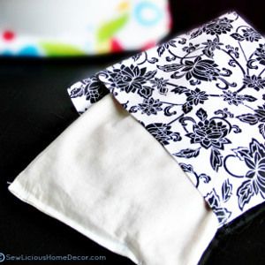 Hot Pads Tutorial, Tips Menjahit, Heating Pads, Rice Bags, Hot Pad, Heating Pad, Sewing Projects For Beginners, Easy Sewing Projects, Mug Rugs