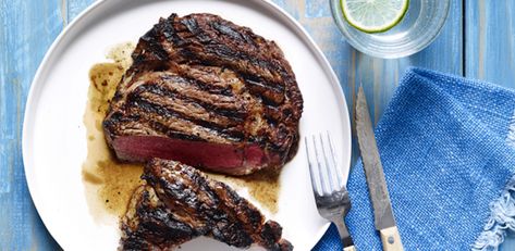 Perfectly Grilled Steak by Bobby Flay Grilled Sirloin, Grilled Brisket, Mop Sauce, Bobby Flay Recipes, Boneless Ribs, Barley Salad, Marinated Flank Steak, Cooking The Perfect Steak, Grilled Steak Recipes