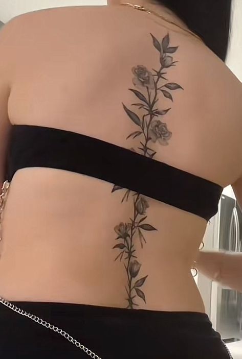 Floral Back Tattoo Women Spine, Back Tattoo Women Spine, Floral Back Tattoos, Flower Spine Tattoos, Tattoo 2023, Cute Matching Tattoos, Basic Tattoos, Hip Thigh Tattoos, Hand And Finger Tattoos