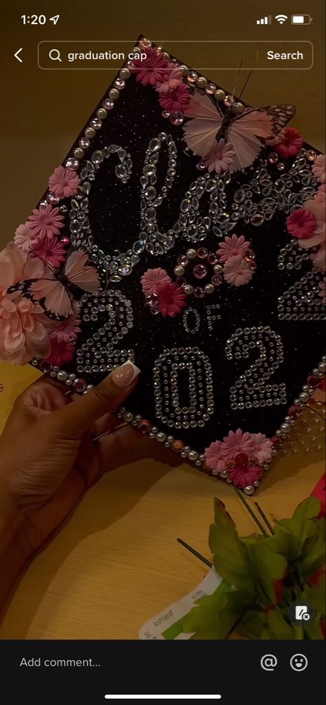 Graduation Cap Decoration Diy, Custom Graduation Caps, Graduation Look, High School Graduation Cap, College Graduation Cap Decoration, Grad Hat, Grad Cap Designs, 8th Grade Graduation, Diy Graduation Cap