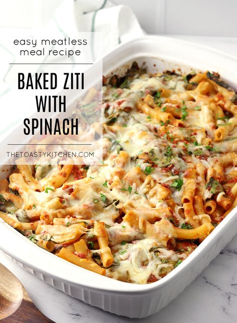 Baked Ziti with Spinach by The Toasty Kitchen #bakedziti #pasta #meatlessmonday #meatlessmeal #spinach #cheese #dinner #dinnerideas #easymeals #mealideas #homemade #recipe 5 Cheese Ziti, Baked Ziti With Spinach, Cheese Ziti, Easy Fast Dinner Recipes, Veggie Dinners, Pasta Marinara, Ziti Recipe, Baked Rigatoni, Cheese Dinner