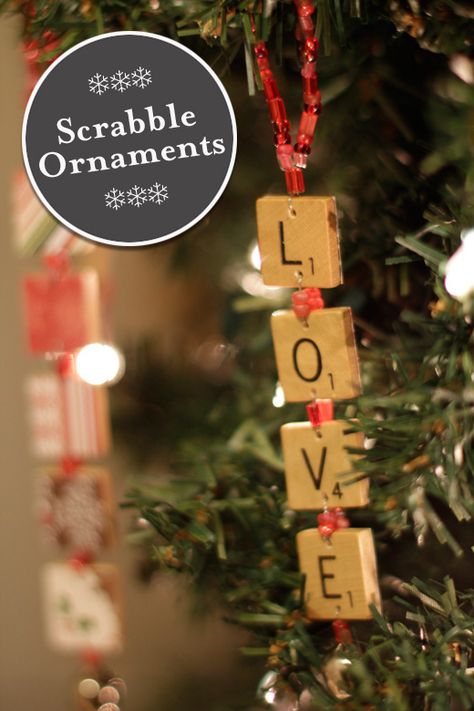 DIY Scrabble ornaments. These are easy and so cute!  by Things That are Pretty Xmas Bulbs, Scrabble Ornaments, Kid Projects, Creative Genius, Festival Diy, Xmas Decor, Noel Christmas, Xmas Ornaments, Holiday Diy