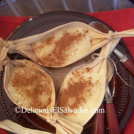 A Salvadoran twist on a classic custard #dessert ...try Leche Poleada para Nochebuena (Salvadoran vanilla custard). Hispanic Desserts, Vegan Chocolate Muffins, El Salvador Food, Salvador Food, Salvadoran Food, Salvadorian Food, Recetas Salvadorenas, Bakery Style Muffins, Hispanic Kitchen