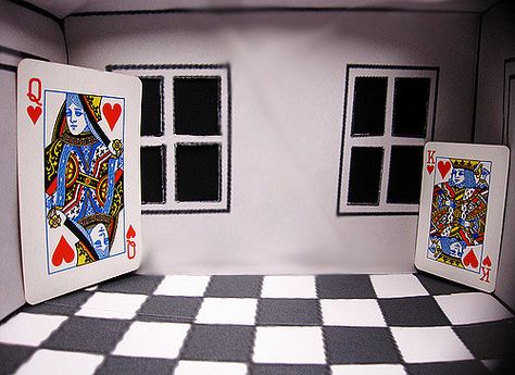 Ames Room Illusion Math Science Fair Project For Biology Class Ames Room, Intro To Psychology, Illusion Tricks, Makerspace Library, Illusion Of Depth, Magic Tricks For Kids, Science Room, Alice In Wonderland Aesthetic, Sensory Bottles