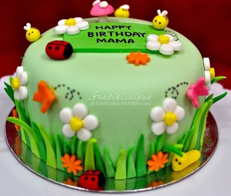 flower garden birthday cake - Google Search Bolo Picnic, Garden Theme Cake, Bug Birthday Cakes, Garden Birthday Cake, Garden Party Cakes, Edible Flowers Cake, Bug Cake, Garden Cake, Cake With Flowers