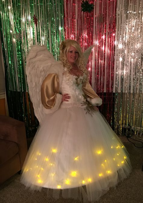 #DIY Christmas Costume. Christmas Tree Topper Angel Ornament Costume, Christmas Angels Diy, Tree Topper Angel, Diy Tree Topper, Christmas Tree Costume, Christmas Elf Costume, Xmas Costumes, Enchanted Christmas, Christmas Tree Angel