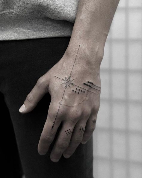 Tech Tattoo, Full Hand Tattoo, Left Handed People, Henna Tattoo Hand, Wrist Tattoos For Guys, Handpoke Tattoo, Neck Tattoo For Guys, Arm Band Tattoo, Cool Tattoos For Guys