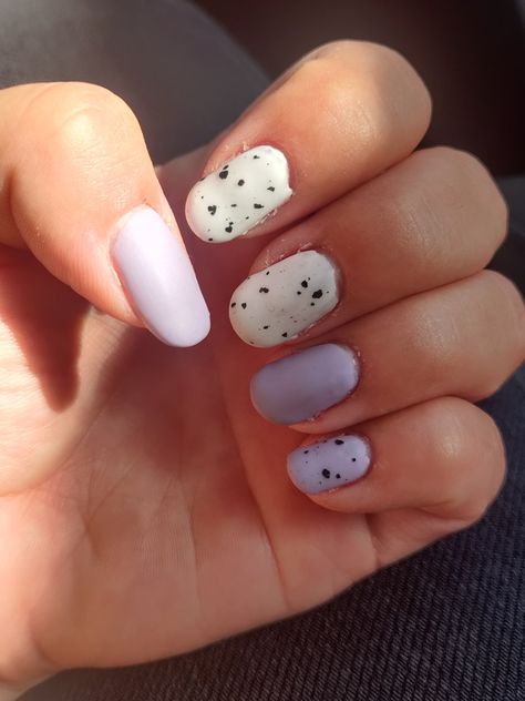 Eggshell Nails, Lilac Nails, Nails White, Egg Shells, White Nails, Top Coat, Pastel Colors, Lilac, Nails