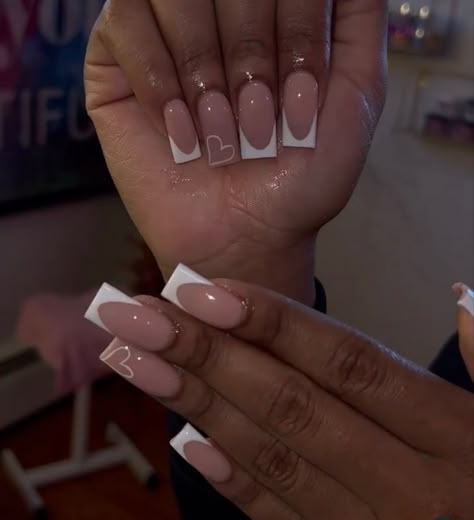 Acrylics Aesthetic, Trending Nail Colors, Nail Colors And Designs, Acrylic Nails Nude, Girly Acrylic, Colored Acrylic Nails, White Acrylic Nails, Girly Acrylic Nails, French Tip Acrylic Nails