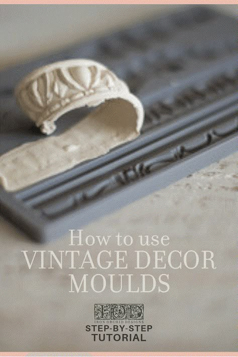 Learn how to use IOD Decor Moulds to create a French Fleamarket style chalkboard. This DIY home decor project with step by step tutorial is perfect for a beginner who wants to make walk decor for a   French Country kitchen or to give as a handmade wedding gift. #DIYhomedecor #DIYchalkboard #handmadegift #decormoulds Iod Molds Projects, Iod Moulds Ideas, Diy Furniture Appliques, French Country Crafts, Handmade Wedding Gift, Decor Moulds, Iod Moulds, Baroque Decor, French Baroque