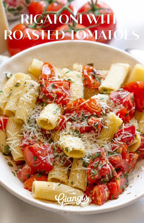 Rigatoni with Roasted Tomatoes Roasted Tomatoes Recipe, Roasted Tomato Pasta, Rigatoni Recipes, Lemon Garlic Pasta, Slow Roasted Tomatoes, Pasta Meals, Tomatoes Recipe, Pasta Dinner Recipes, Tasty Pasta