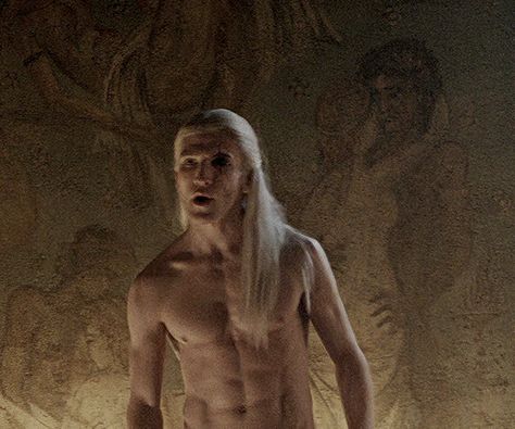 An Experiment in Desire Aemon Targaryen, Medici Masters Of Florence, Ewan Mitchell, Aemond Targaryen, Targaryen Art, Asoiaf Art, Dragon Rpg, Targaryen Aesthetic, Gra O Tron