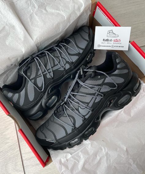 The New Nike AirMax Plus Toggle Reflective in “Grey Gradient” Now Instock🔌 Link in Bio For Yours🛍 www.reubenskicks.com 🌐 Nike Airmax Plus, New Nike, Nike Air Max, Nike, Grey