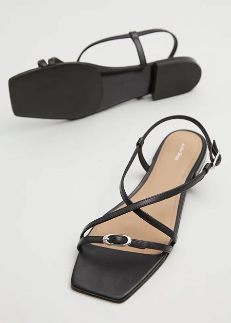 Black And White Sandals, Black Sandals Flat, Strappy Sandals Flat, Strappy Flats, Black Strappy Sandals, Woven Sandals, City Breaks, Knee High Leather Boots, Heel Sandal