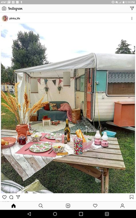 Camper Photo Booth, Vintage Trailer Decor, Hippie Camper, Caravan Decor, Caravan Makeover, Travel Camper, Trailer Decor, Vintage Camper Remodel, Camping Set Up