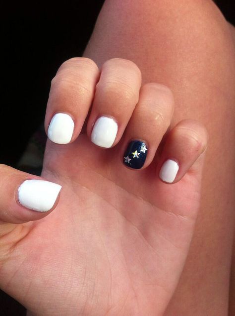 Nails Inspiration Black And White, Navy Blue And White Nails, 4th Of July Nail Designs, July Nail Designs, July Inspiration, Patriotic Nail, 4th Of July Nail, Patriotic Nails, Daily Nails