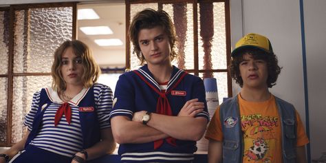 <em>Stranger Things 3</em> trailer debuts new location and creature: See the season's first photos Gaten Matarazzo, Matthew Modine, Into The Badlands, Cary Elwes, Stranger Things Quote, Stranger Things Season 3, Stranger Things 3, Stranger Things Steve, Maya Hawke