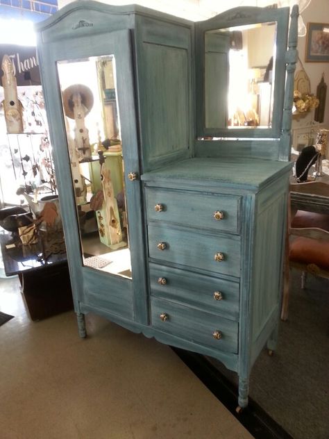 I use three different shades of turquoise milk paint, on this 1920's Chifferobe Chifferobe Ideas, Refurbished Wardrobe, Chifferobe Makeover, Pretty Antiques, Turquoise Painted Furniture, Dresser Wardrobe, Armoire Makeover, Wardrobe Furniture, Shades Of Turquoise