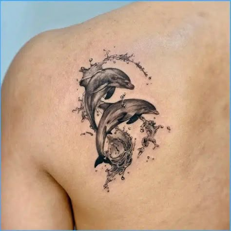 Delfino Tattoo, Dolphin Tattoo Ideas, Dolphin Tattoos, Peace Sign Tattoos, Dolphin Tattoo, Tattoos And Meanings, Dolphins Tattoo, Date Tattoos, Wave Tattoo