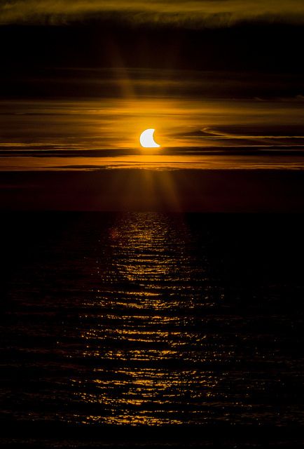 This is an example of emphasis because the black background emphasizes the moon… Partial Eclipse, Black Sunset, My Fantasy World, Scenic Photography, Night Landscape, Beautiful Moon, Beautiful Sunrise, Sunset Photos, Beautiful Sunset