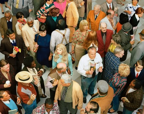 Alex Prager, Crowd Of People, William Eggleston, People Photography, Art Refs, Pics Art, Pose Reference, Fine Art Photography, Art References