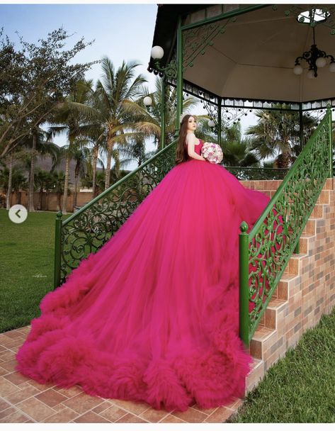 Hot Pink 15 Dresses Quinceanera, Hot Pink Quinceanera Dresses Sparkle, Bright Pink Quinceanera Dresses, Pink Quince Nails Medium, Magenta Quinceanera Dresses, Hot Pink Quince Dress, Hot Pink Quince, Pink Quince Nails, Quincenera Dress